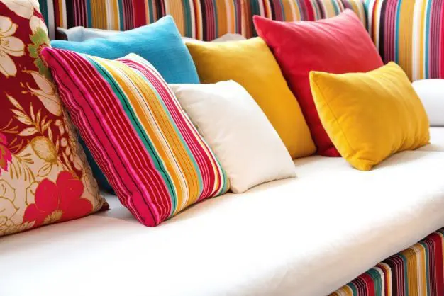 cushion display