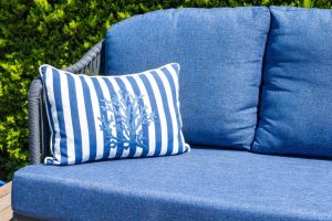 tips-to-keep-your-bench-cushions-looking-great