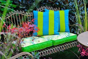 top-trends-in-garden-bench-cushions-for-2024