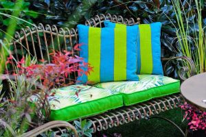 top-trends-in-garden-bench-cushions-for-2024